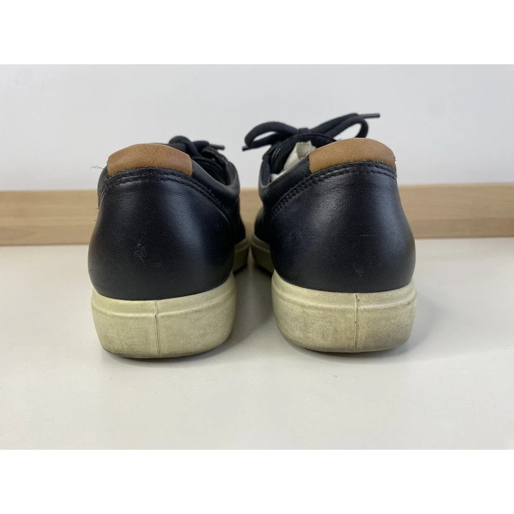 Ecco Soft 7‎ Shoes Women's 38 / 7 Black Leather Comfort Cap Toe Low Top Sneakers